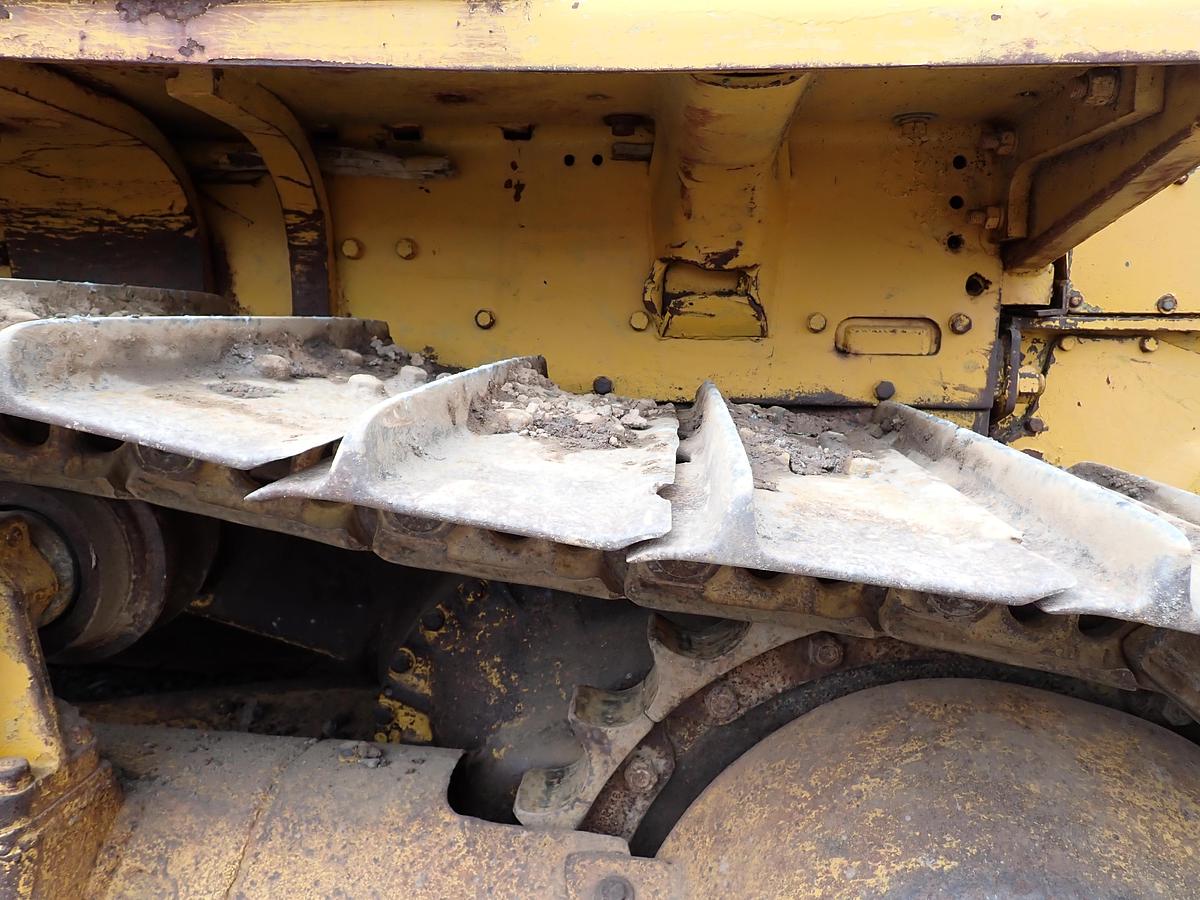 Used 1976 CAT D7G Crawler Dozer FORESTRY PACKAGE w/ WINCH