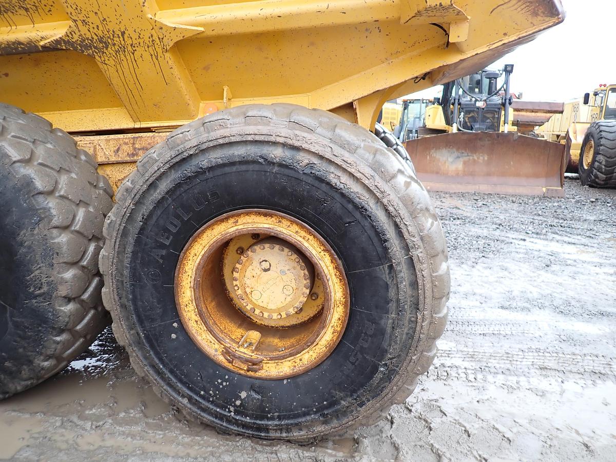 Used 2000 John Deere 300C Articulated Haul Truck