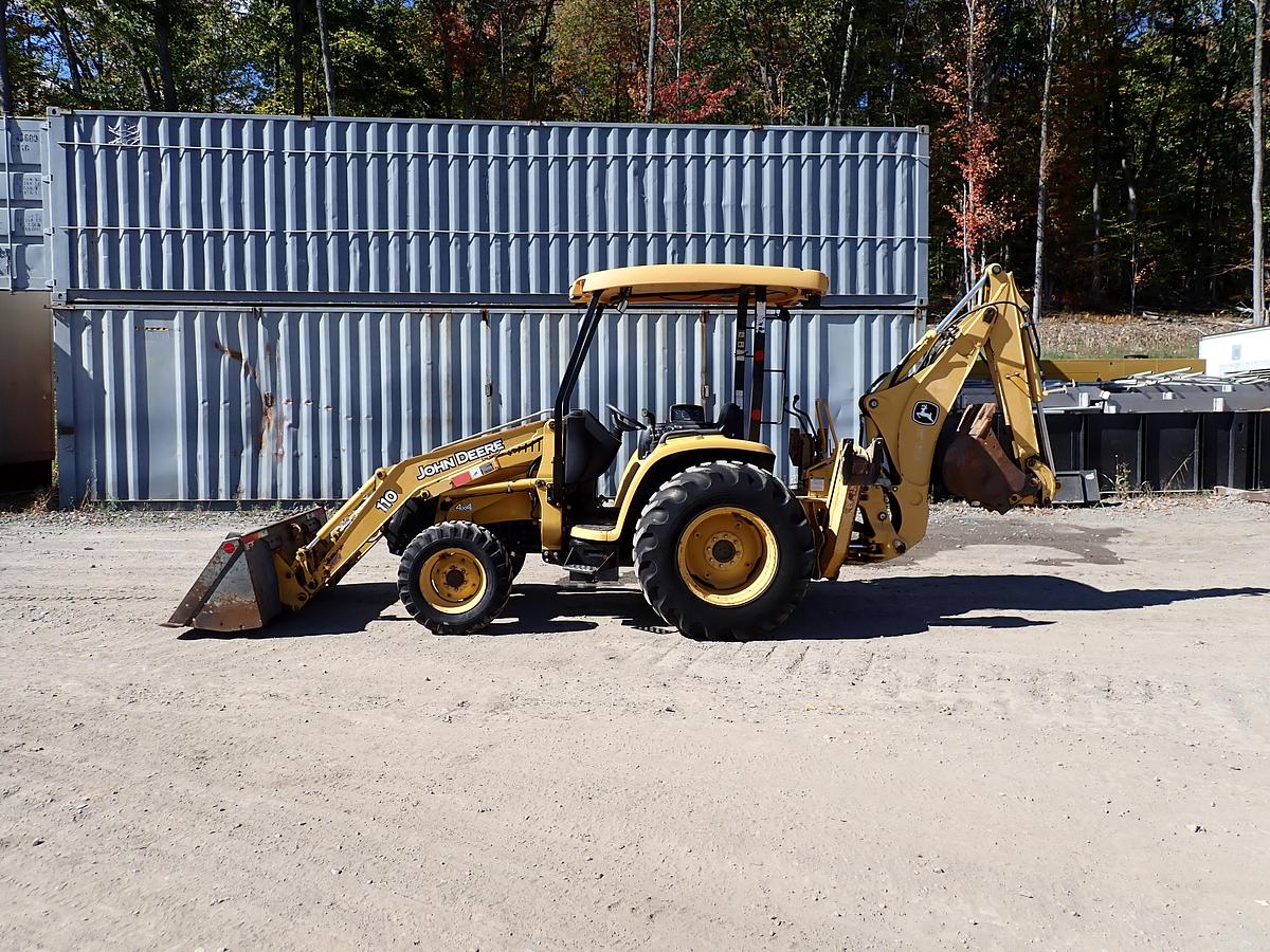 Used 2011 John Deere 110 Loader Backhoe