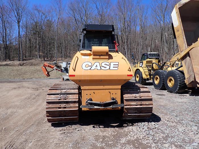 Used 2019 Case 2050M LGP