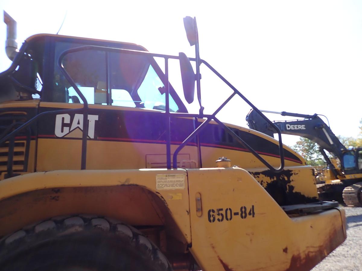 Used 2004 CAT 735 Articulated Haul Truck
