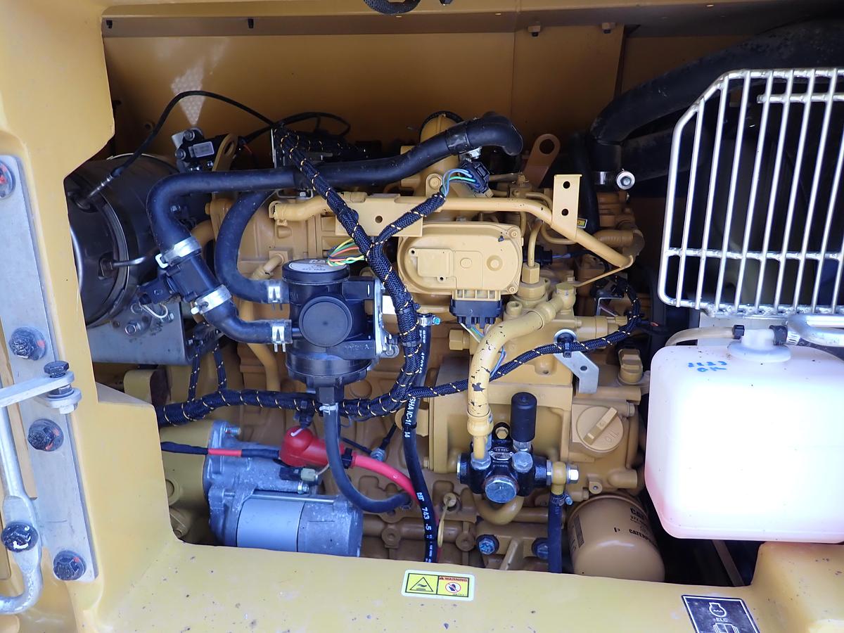 Used 2020 CAT 306 CR Hydraulic Excavator THUMB 1500 HOURS