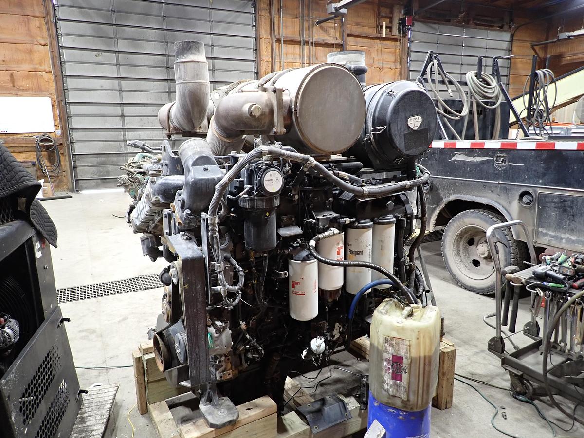 Used 2012 Komatsu SAA6D140E-6 Diesel Engine WA500-7 LOADER