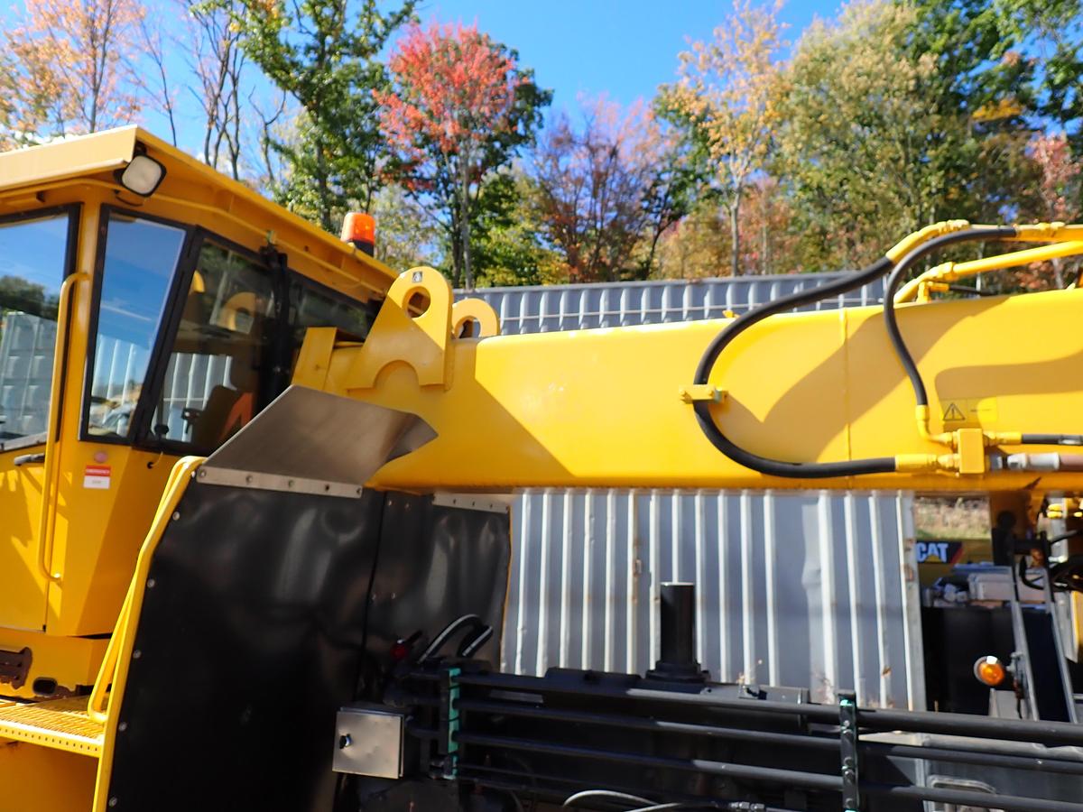 Used 2001 Vammas PSB 5500H Airport Runway Sweeper 