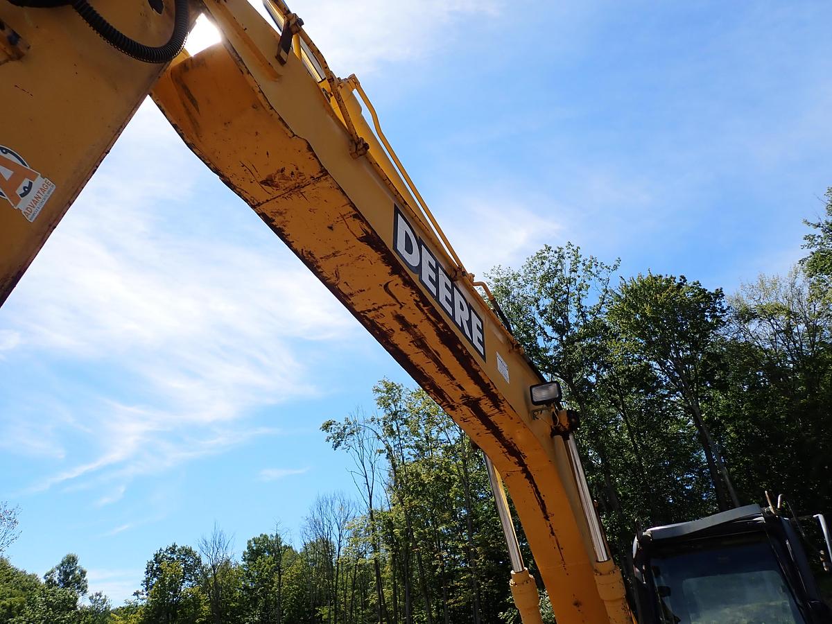 Used 2006 John Deere 160C LC Excavator