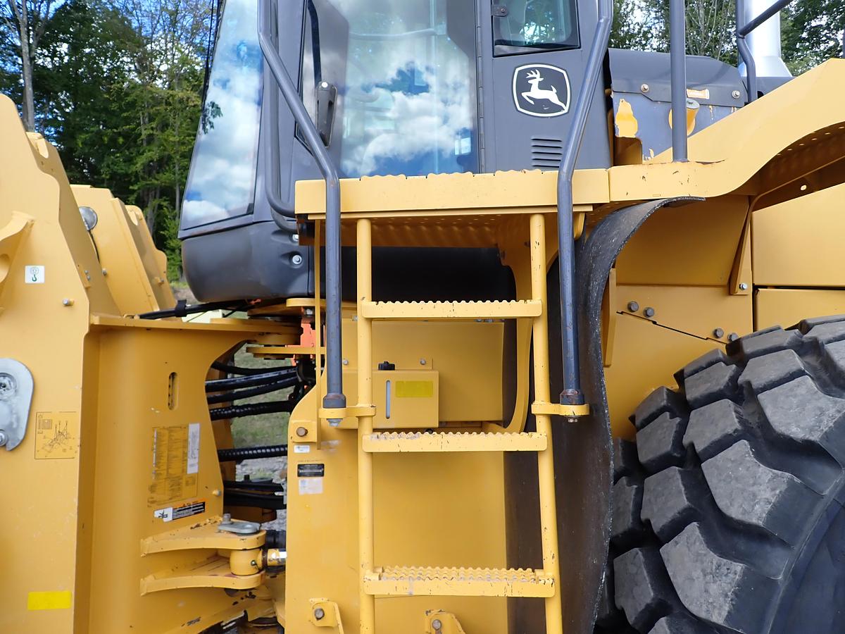 Used 2017 John Deere 844K III Wheel Loader AGGREGATE HANDLER