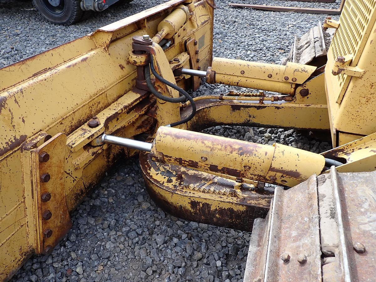 Used 1986 CAT D4H LGP Crawler Dozer DIRECT DRIVE W/ WINCH 2200 HOURS!