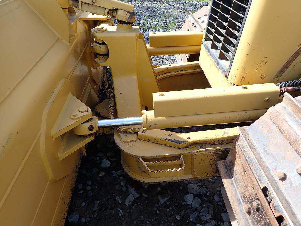 Used 2004 CAT D5G LGP Crawler Dozer