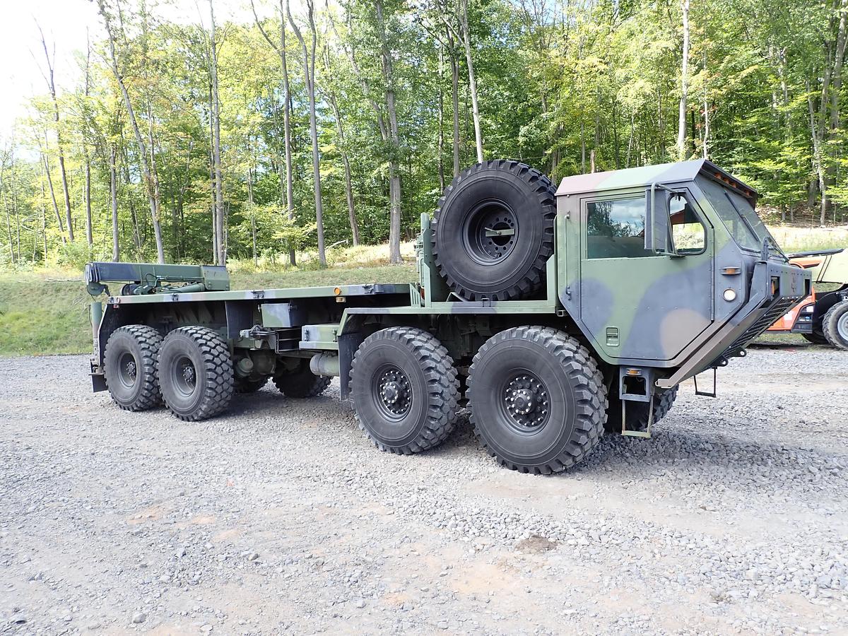 Used 1985 Oshkosh M985 8x8 HEMTT