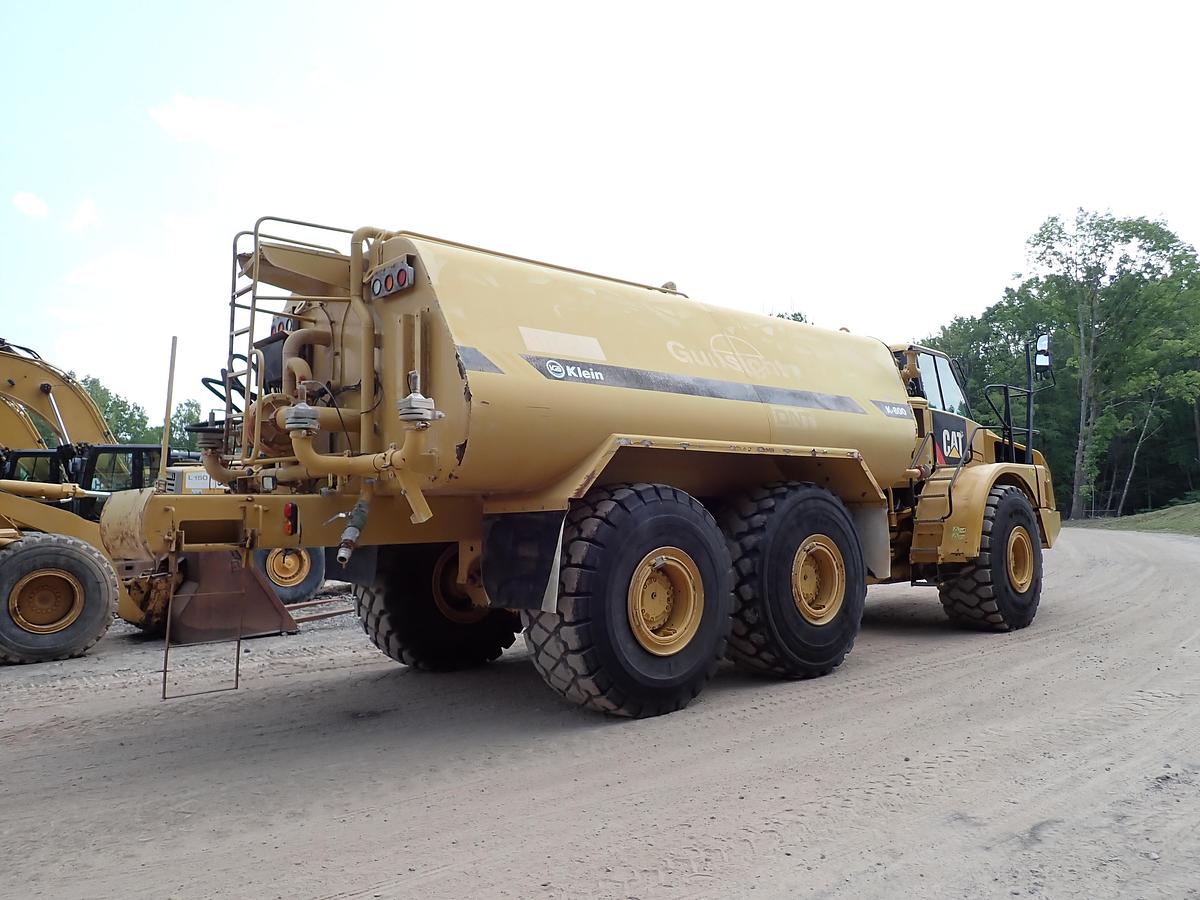 Used 2012 CAT 740B