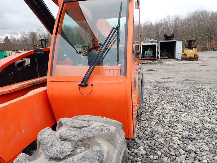 Used 2009 Lull 944E-42