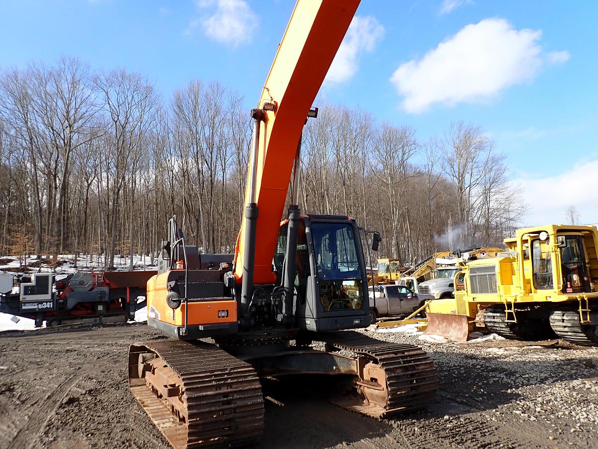 Used 2015 Doosan DX300 LC-5 Long Reach Excavator