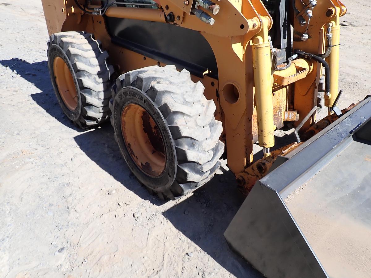 Used 2005 Case 60XT Skid Steer Loader