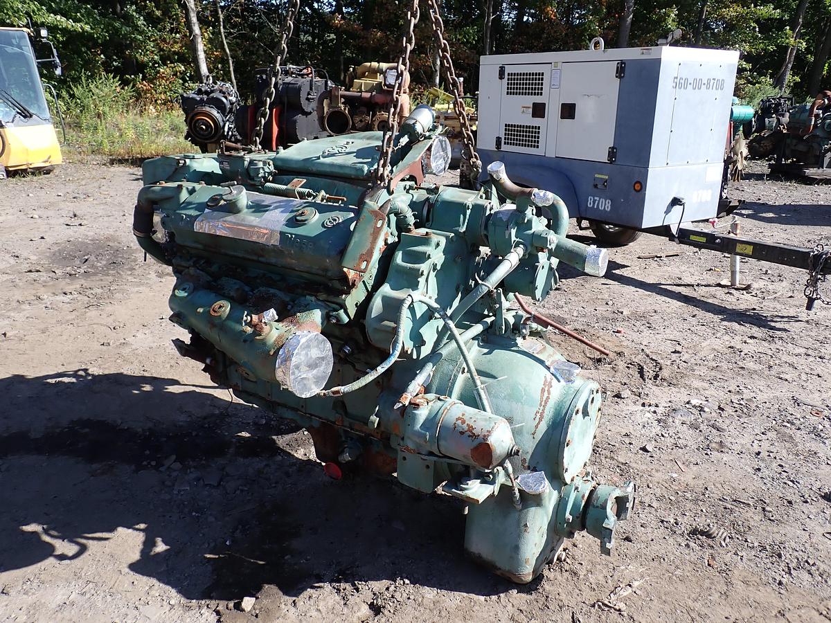 Used Detroit Diesel 8V71TA MARINE Engine 7082-3300 LEFT HAND ROTATION