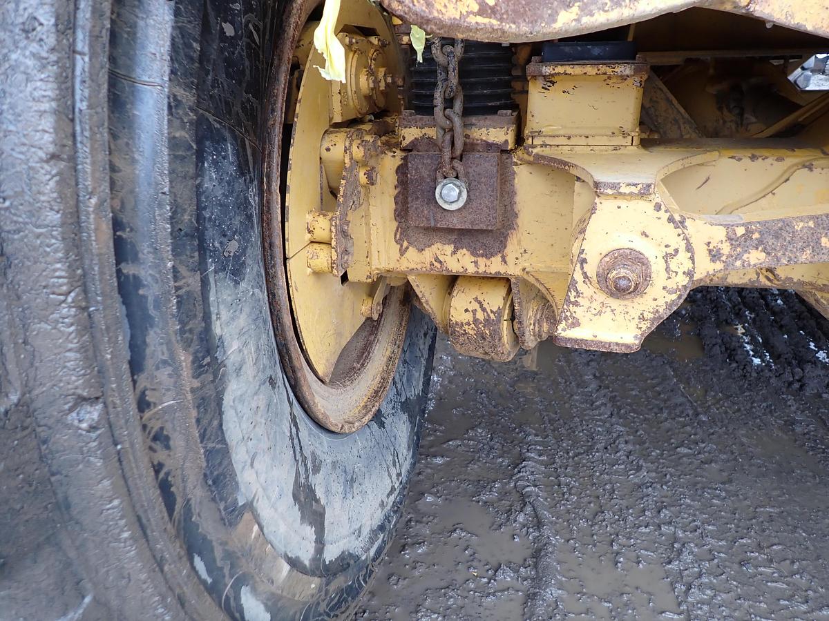 Used 2000 John Deere 300C Articulated Haul Truck