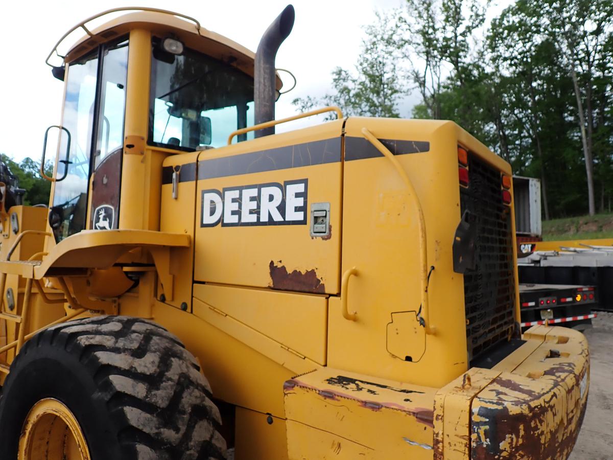 Used 2001 John Deere 624H Wheel Loader