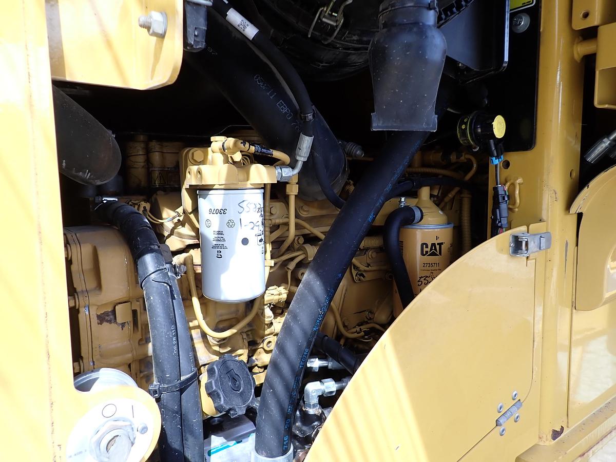 Used 2011 CAT 928HZ Wheel Loader 6000 HOURS! QUICK COUPLER