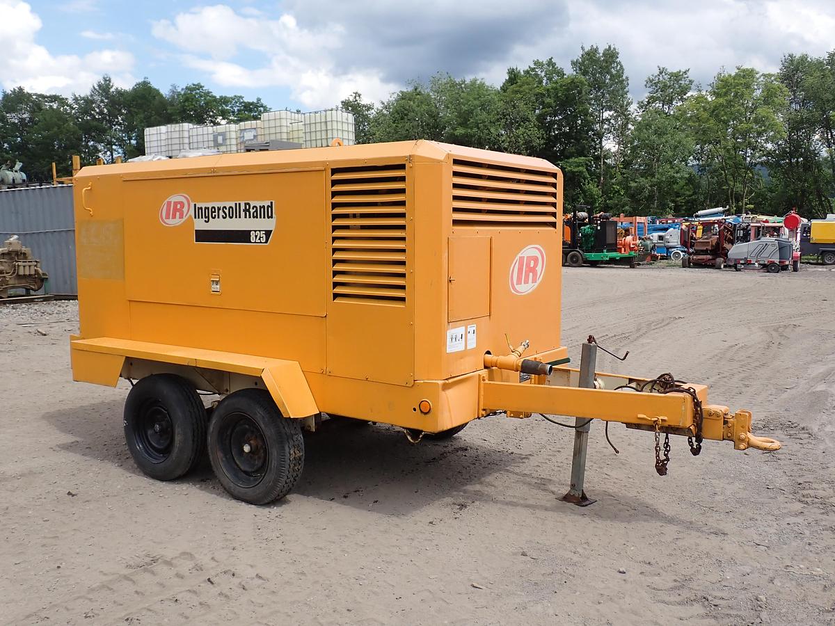 Used 1999 Ingersoll Rand XP825WCU 825 CFM Air Compressor