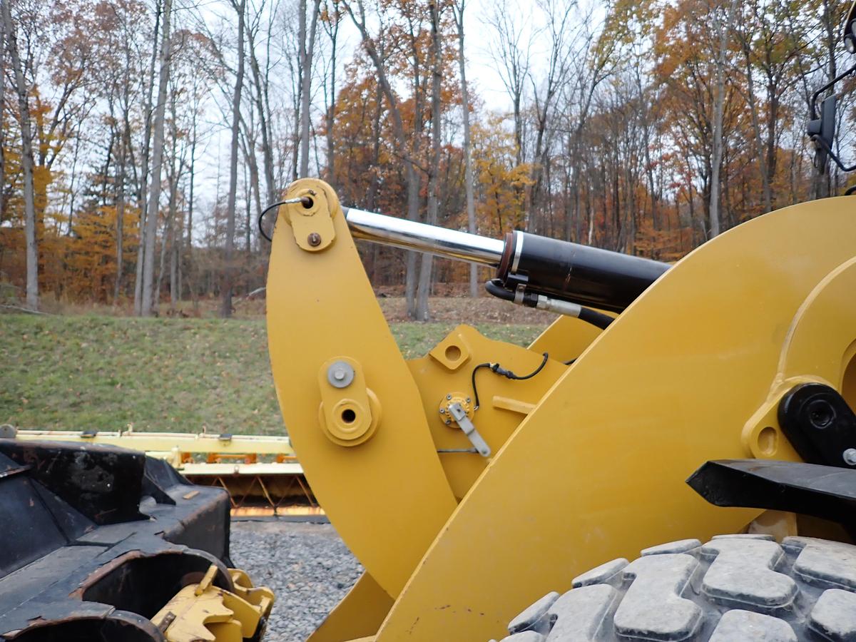 Used 2019 CAT 938M Wheel Loader