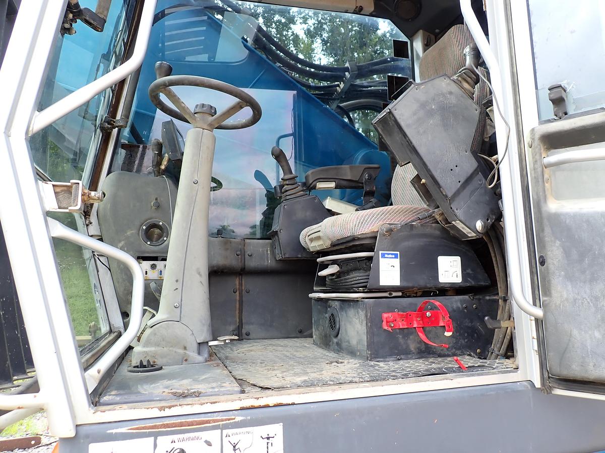 Used 2011 Fuchs MHL340 Wheeled Material Handler