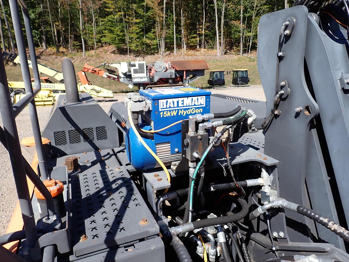 Used 2019 Doosan DX210WMH-5 Wheeled Excavator Material Handler