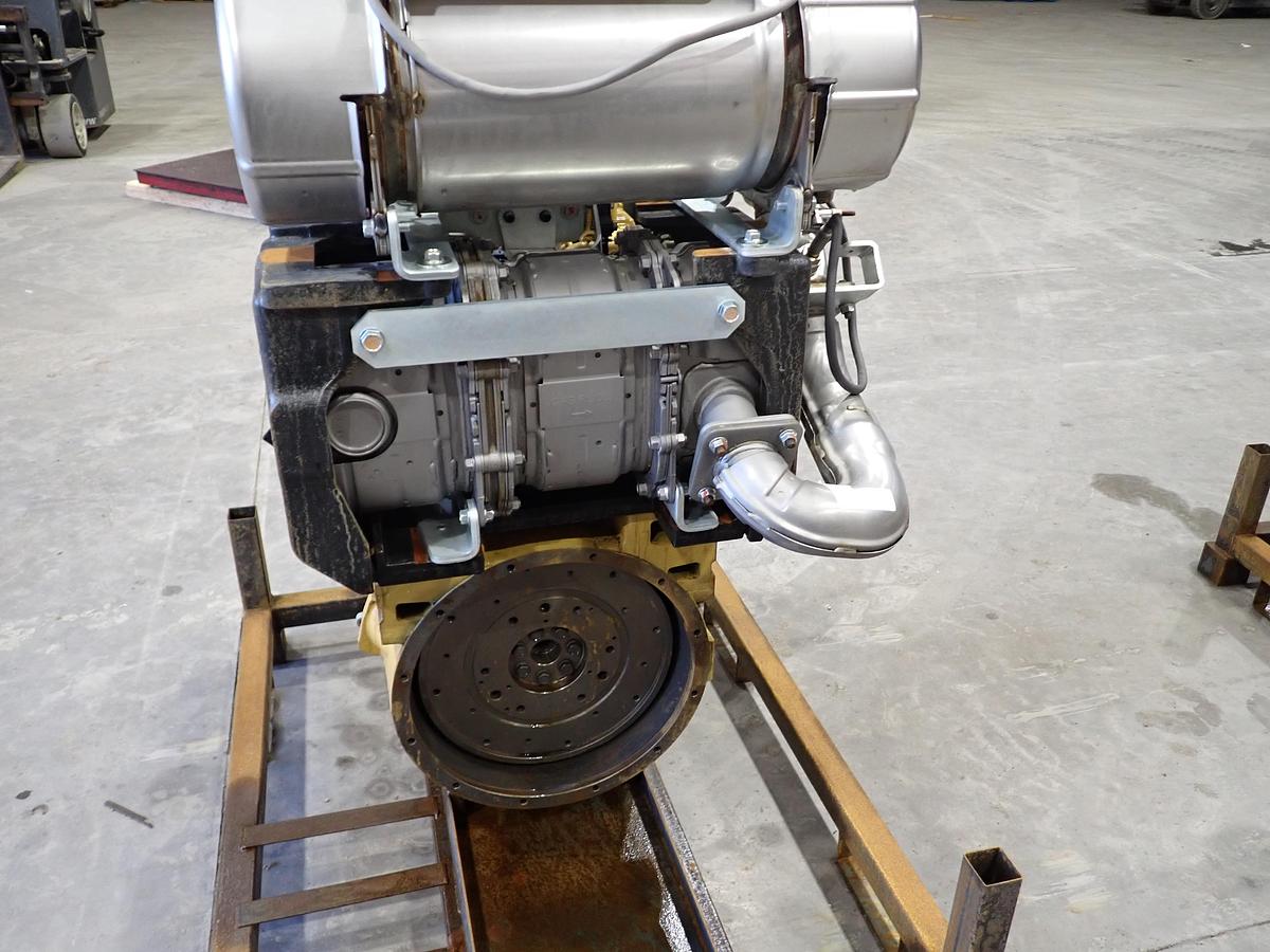 2024 CAT C3.8 Turbo Diesel Engine FACTORY NEW! AR # 632-3568 299D3