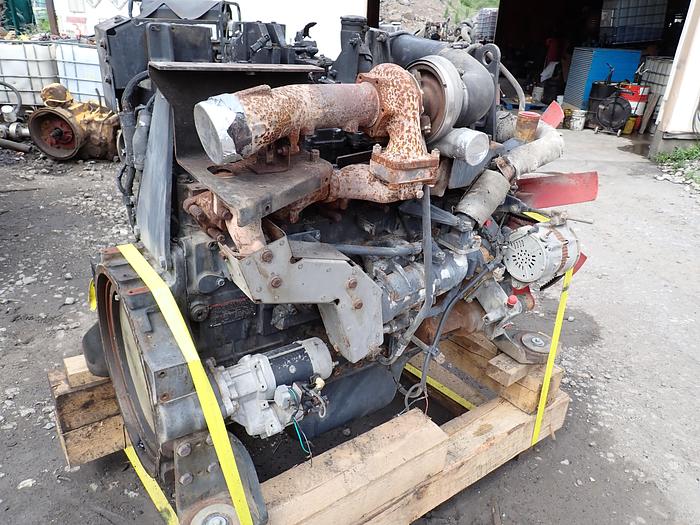 Used 2007 Komatsu SAA6D125E-5