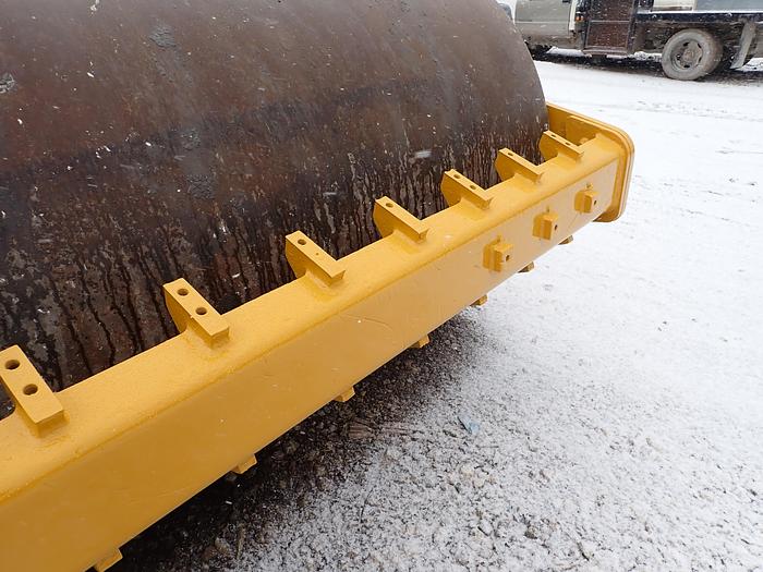 Used 2007 Caterpillar CS-563E Vibratory Compactor