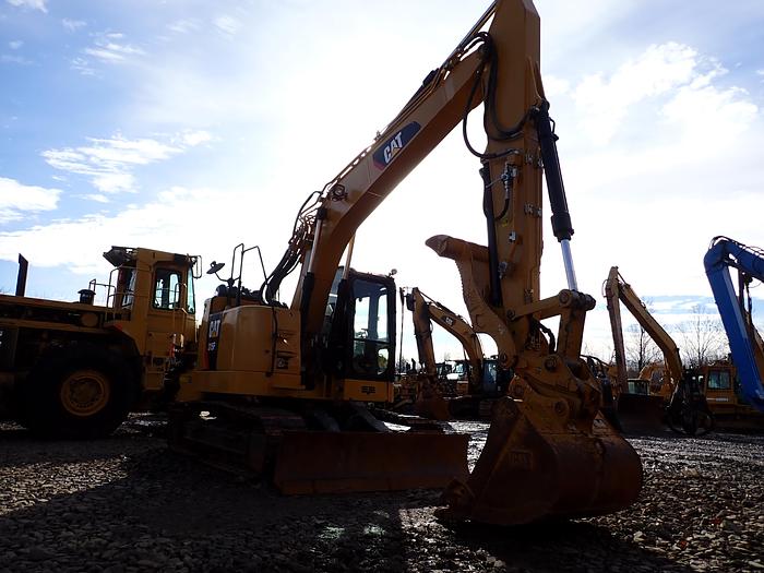 Used 2019 CAT 315F LCR