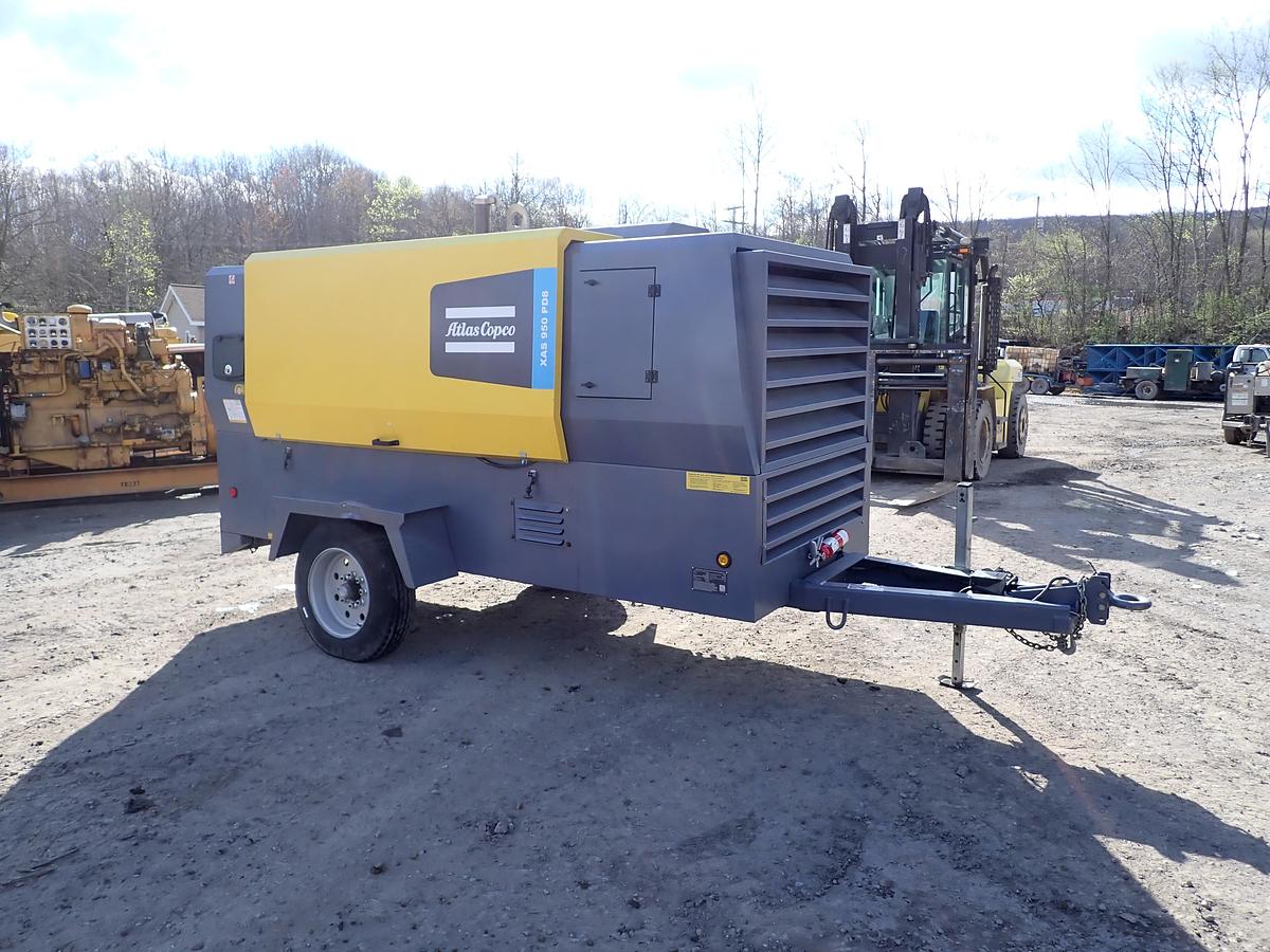 Used 2020 Atlas Copco XAS950 PD8 950 CFM Air Compressor 598 HOURS!!