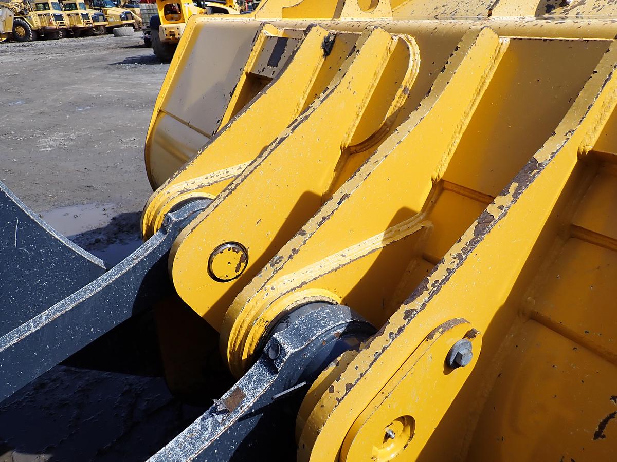 Used 2024 John Deere 844-P Tier Wheel Loader 2900 HOURS