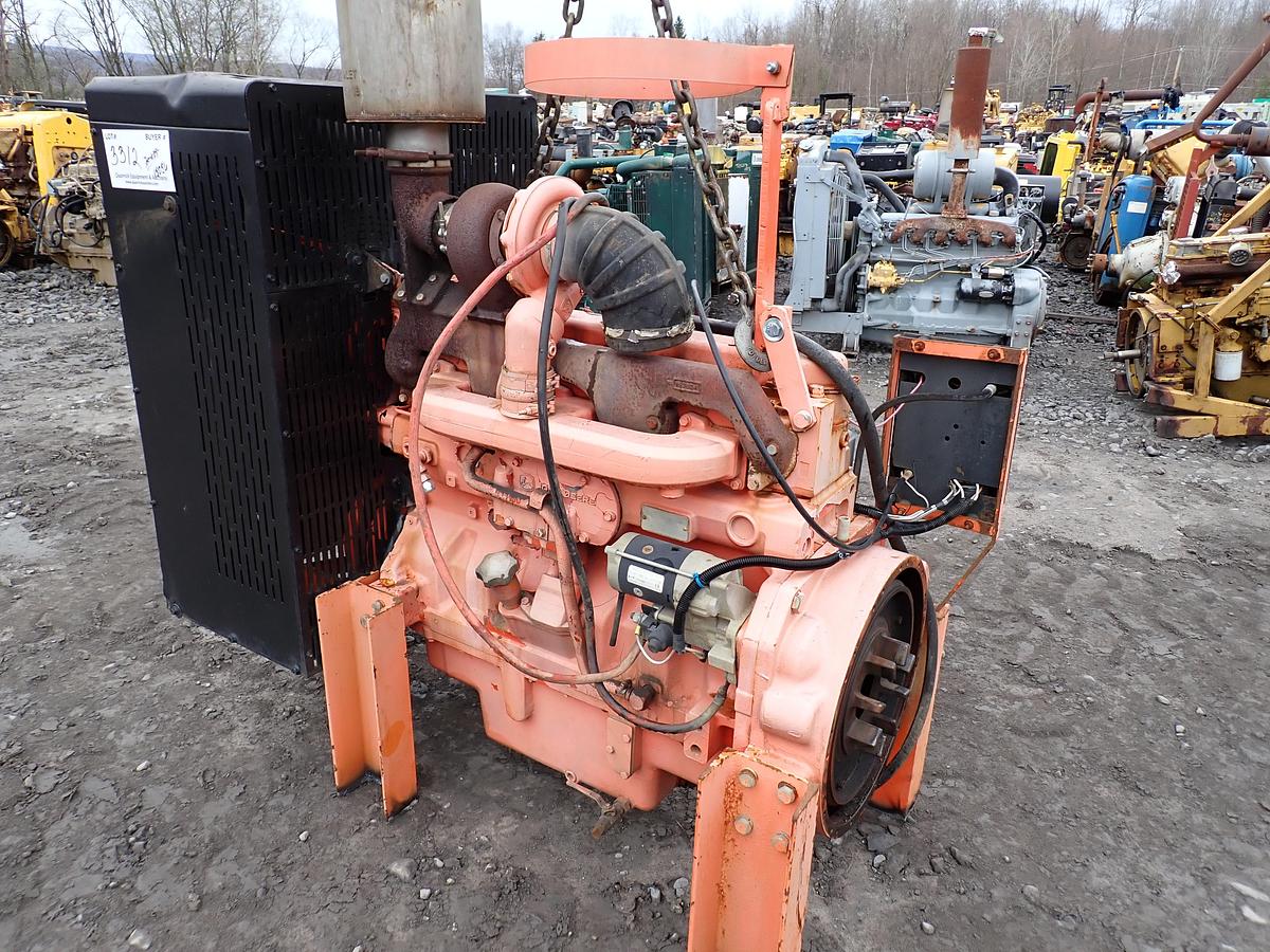 Used John Deere 6081TF001