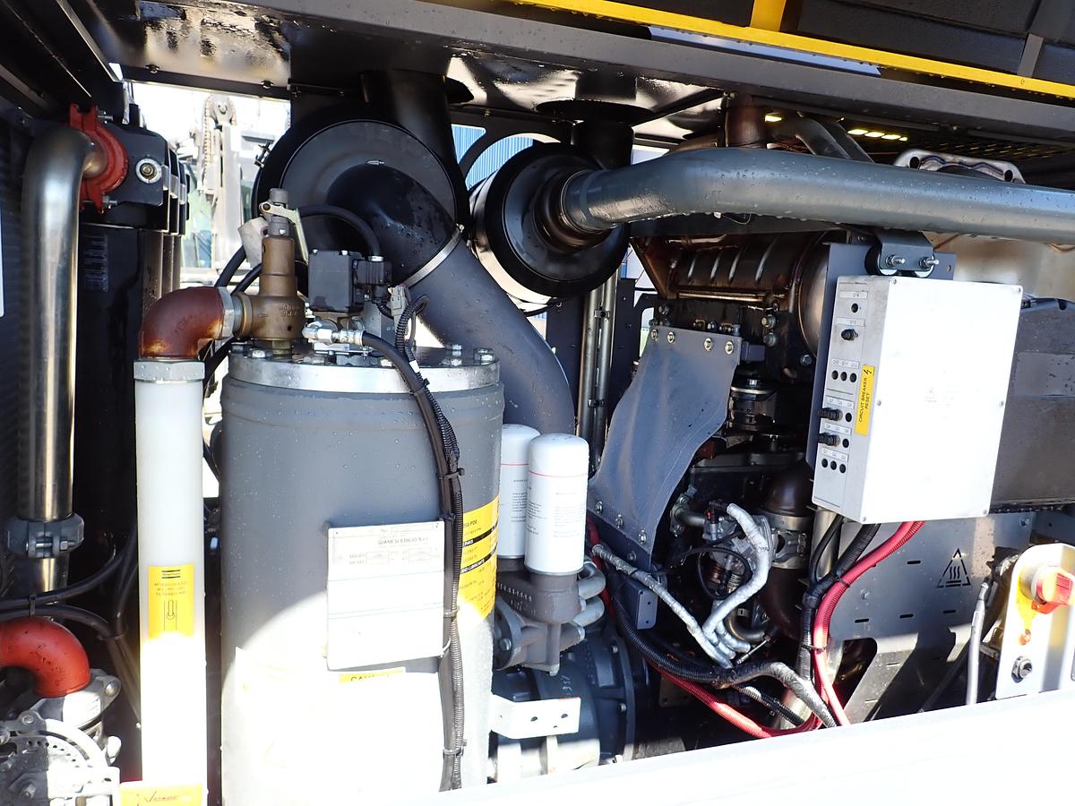 Used 2020 Atlas Copco XAS950 PD8 950 CFM Air Compressor 490 HOURS!!