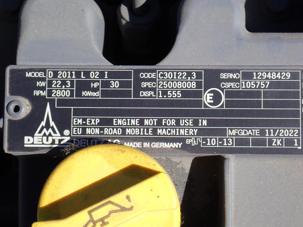 Deutz D2011 L02I Diesel Engine FACTORY NEW! 