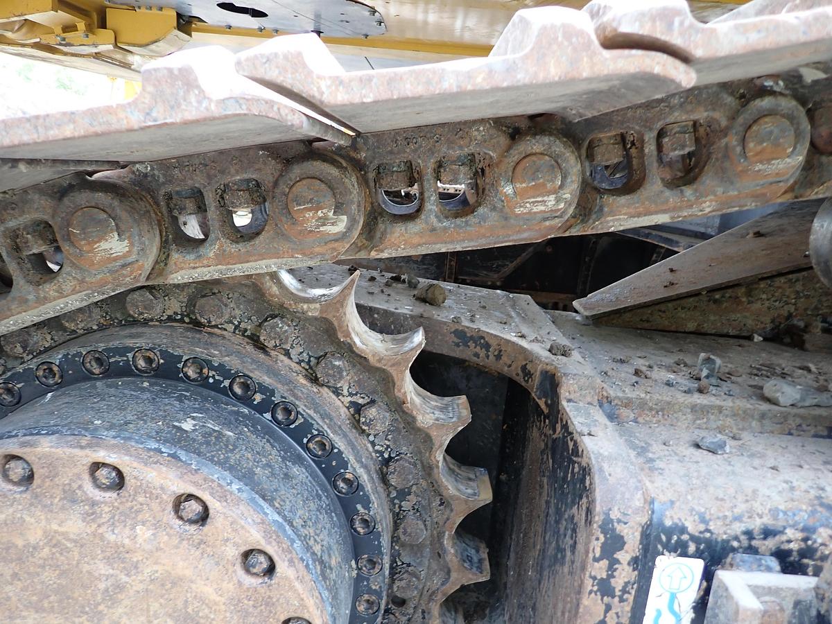 Used 2021 John Deere 870G LC Hydraulic Excavator MASS EXCAVATING BOOM