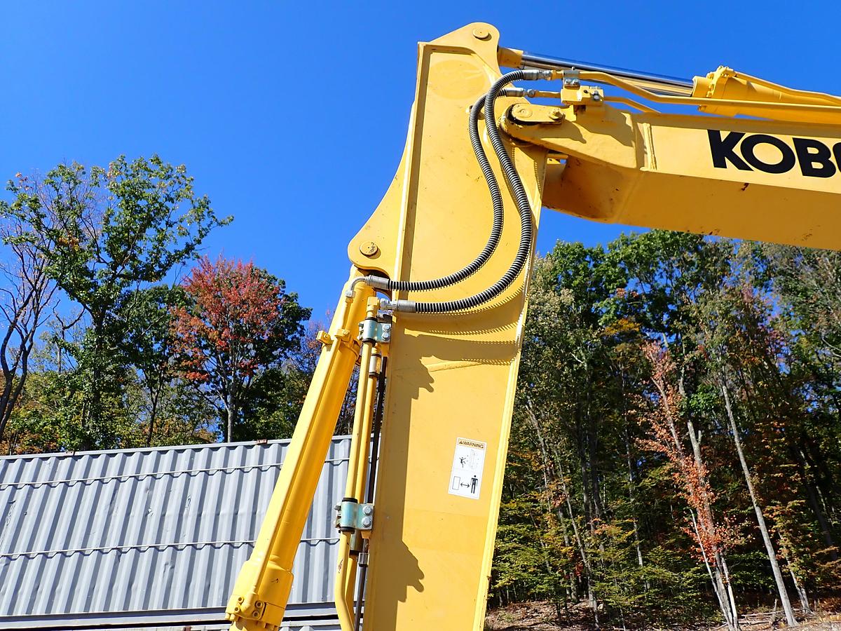 Used 2022 Kobelco SK140SRLC-7 Hydraulic Excavator SUPER CLEAN!