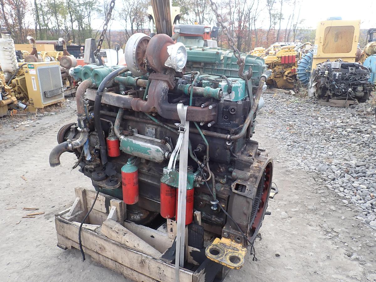 Used Volvo TAD163KAE Diesel Engine L330C LOADER