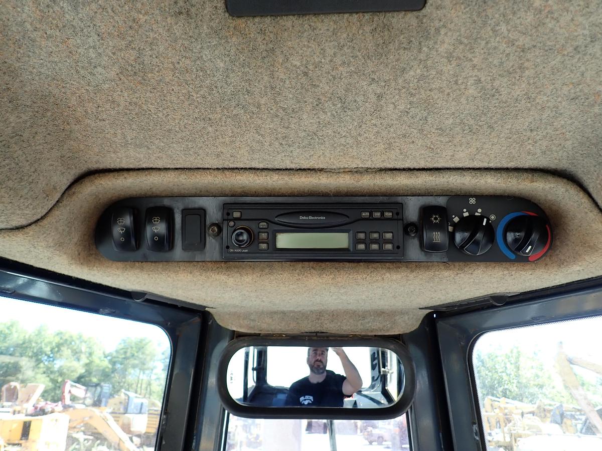 Used 2006 John Deere 850J WLT Crawler Dozer