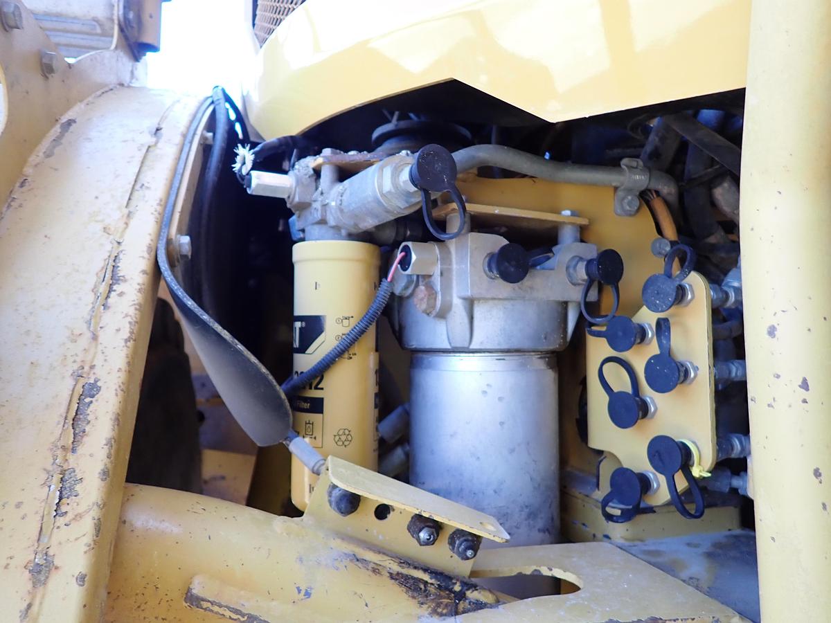 Used 2012 CAT 740B Articulated Haul Truck w/ TAILGATE