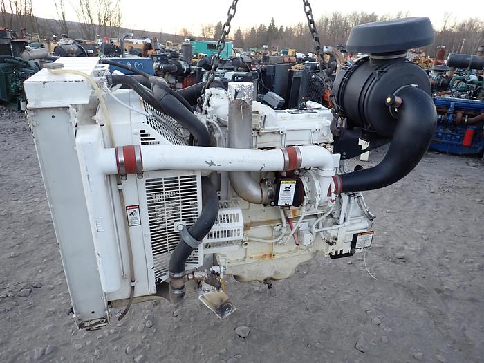 Used 2016 Volvo TAD551-GE Turbo Diesel Engine DEUTZ TCD2013 L04 2V