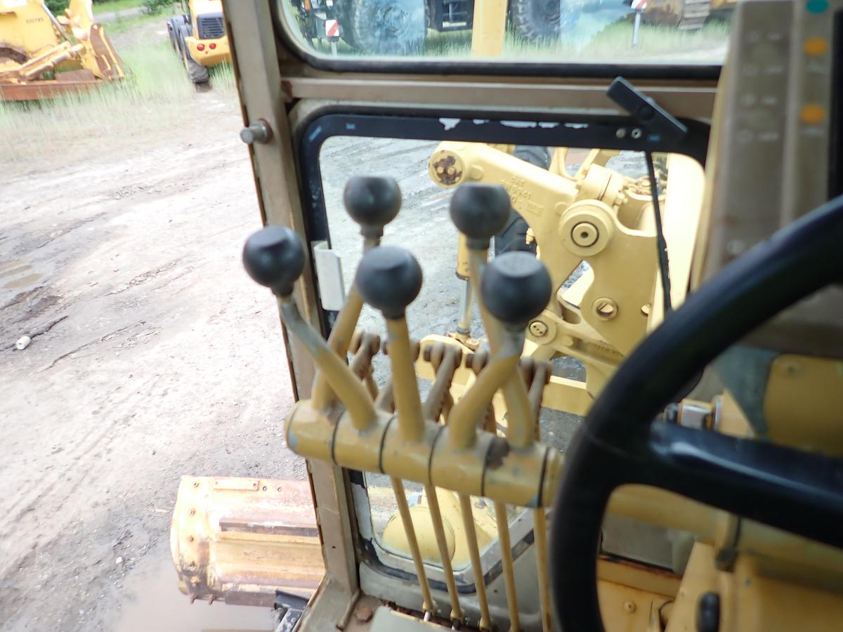 Used 1993 CAT 120G Motor Grader 3300 HOURS!