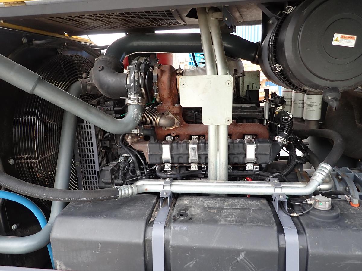 Used 2018 Atlas Copco XATS750 JD8 Air Compressor 175 PSI!