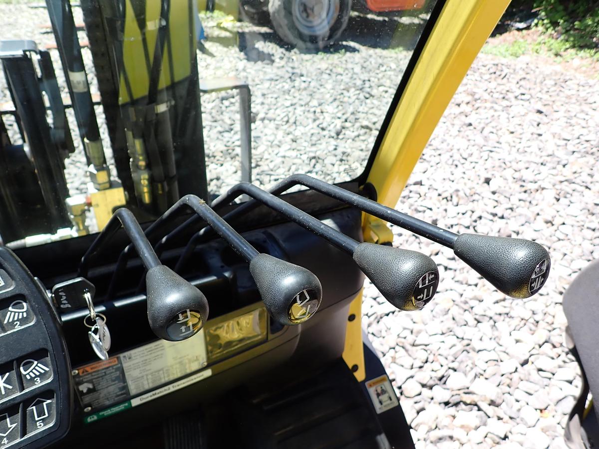 Used 2015 Hyster H80FT Diesel Forklift LOW HOURS! POSITIONERS!