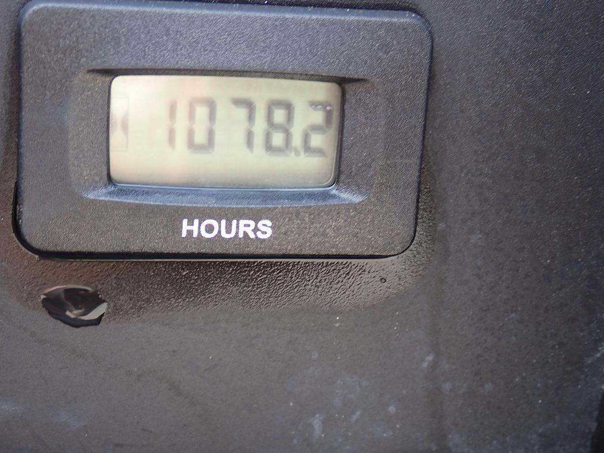 Used 2023 Doosan P425/HP375 Air Compressor 1078 HOURS