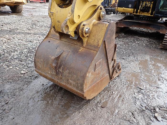 Used 2012 CAT 320EL