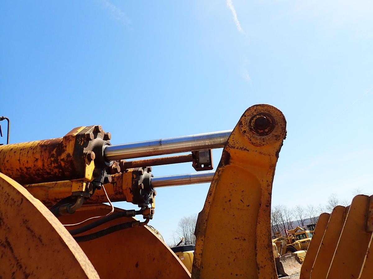 Used 1977 CAT 988B Wheel Loader