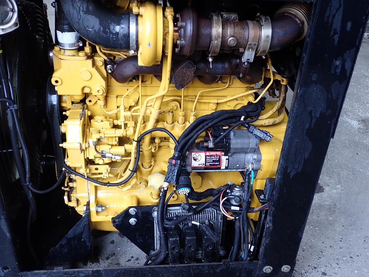 Used 2018 John Deere 4045TFC03 Diesel Engine POWER UNIT 