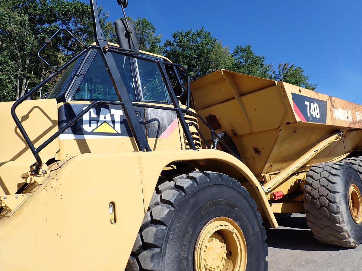 Used 2011 CAT 740 Articulated Haul Truck 7900 HOURS!