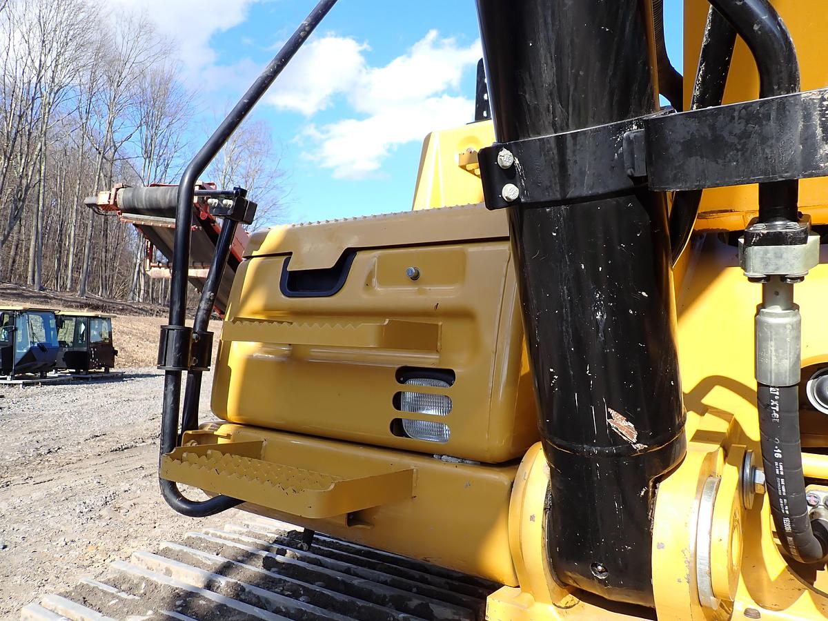 Used 2019 CAT 349FL Excavator Q/C Aux. Hydraulics
