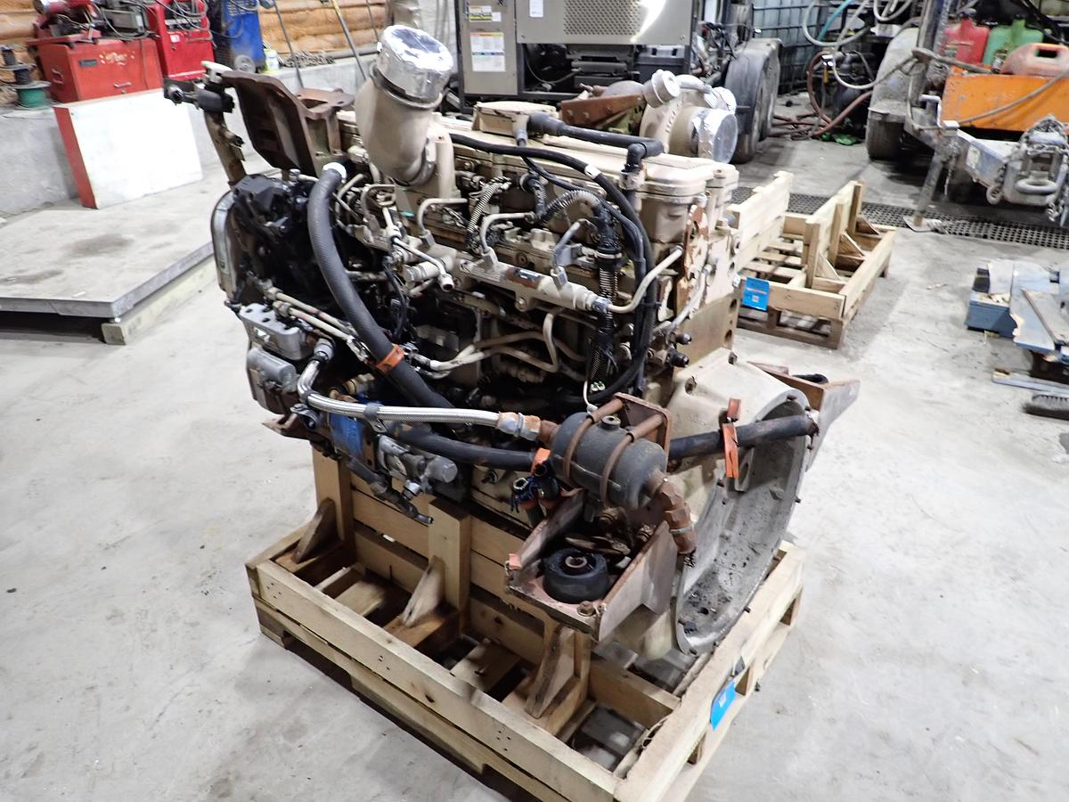 Used 2013 Cummins ISC 300E